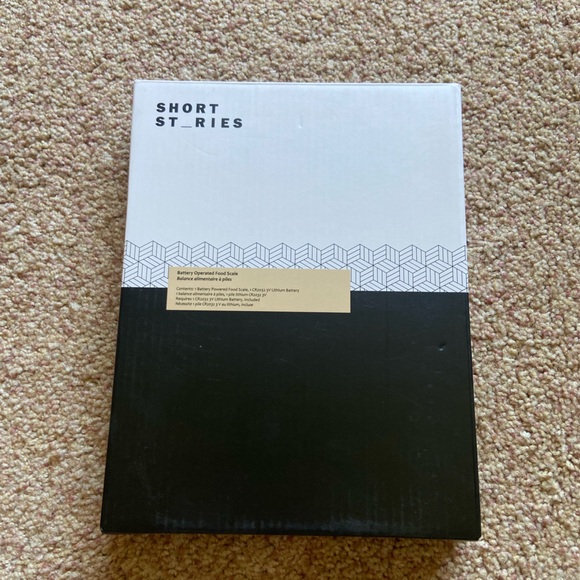 Short St_ries Gold Digital Kitchen Scale - Picture 2 of 4